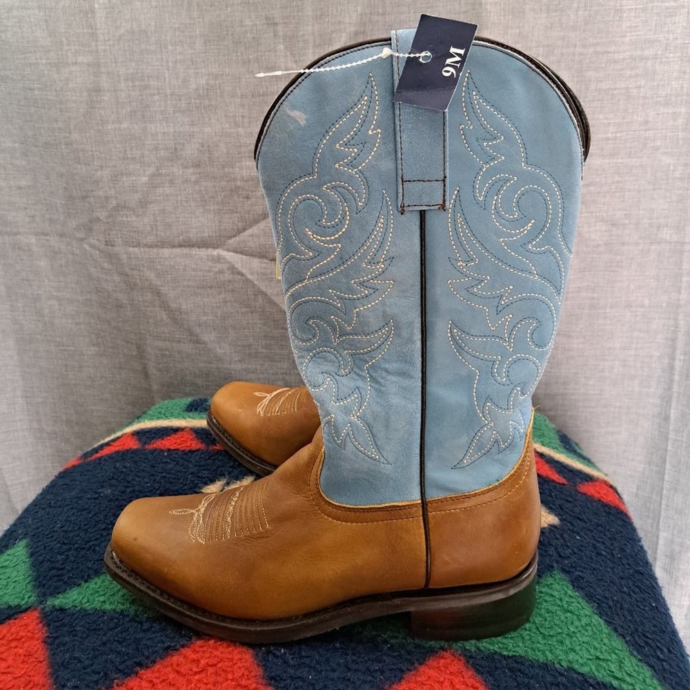 %NWT Masterson Men’s Brown Blue Size 9 Distressed Toe Western Cowboy Boot / D13